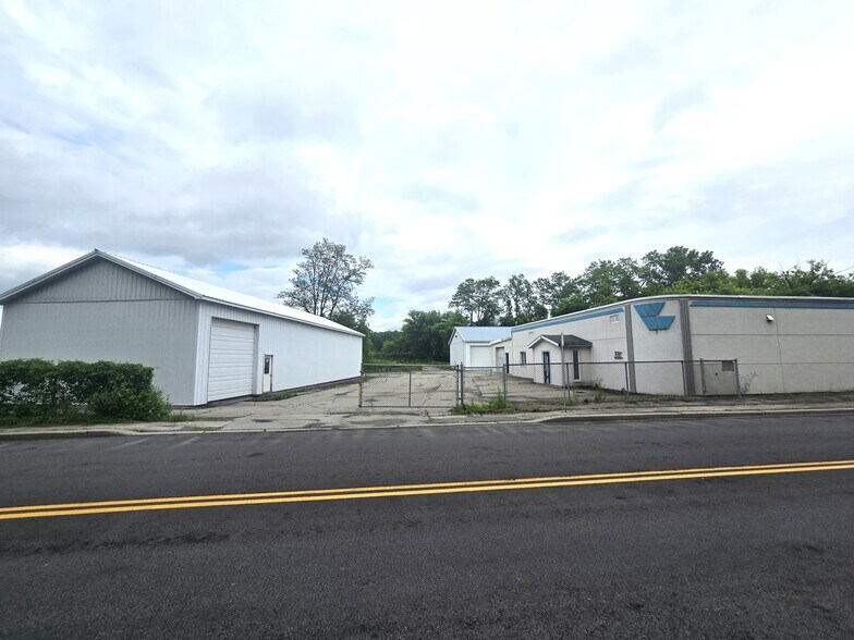 337 E Main St, Canajoharie, NY à vendre - Photo de l’immeuble – Image 3 sur 18