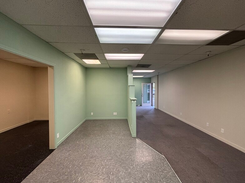 1100 Lincoln Ave, Napa, CA à louer - Photo de l’immeuble – Image 3 sur 15
