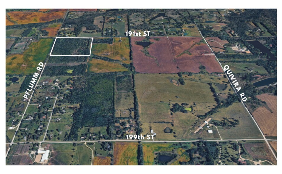 19209 Pflumm Rd, Spring Hill, KS à vendre - Photo de l’immeuble – Image 2 sur 9