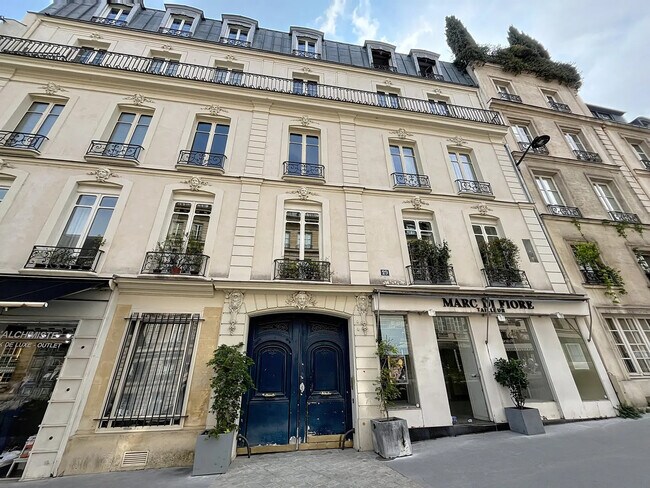 Plus de détails pour 29 Rue De Tournon, Paris - Logement à vendre