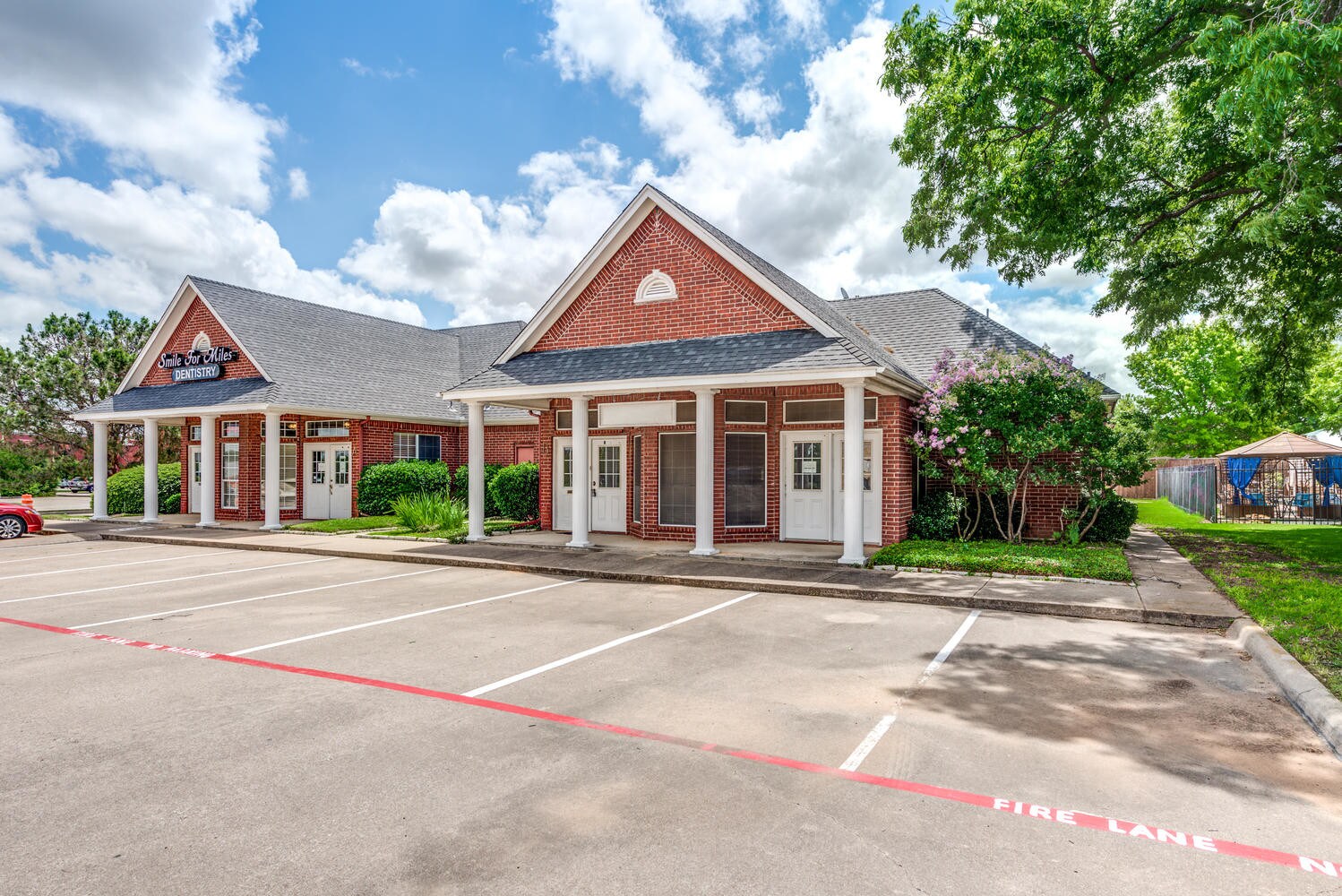 6407 Colleyville Blvd, Colleyville, TX à louer Photo principale– Image 1 sur 81