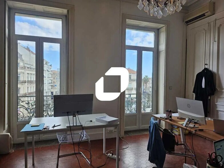 Bureau dans Montpellier à louer - Photo de l’immeuble – Image 3 sur 12