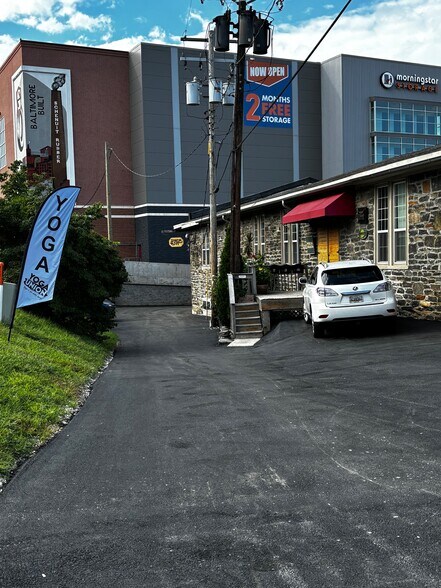 1750 Union Ave, Baltimore, MD à louer - Photo de l’immeuble – Image 2 sur 4