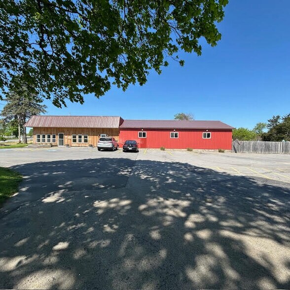 1273 Rt 5 E, Elbridge, NY à vendre - Photo de l’immeuble – Image 2 sur 23