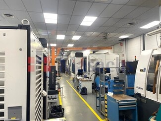 Plus de détails pour Industriel/Logistique à louer