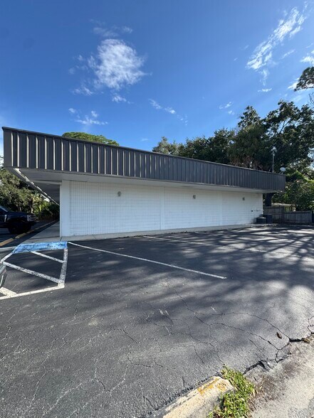 3200-3206 S West Shore Blvd, Tampa, FL à louer - Photo de l’immeuble – Image 3 sur 15