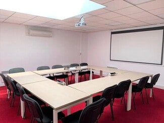 Plus de détails pour 33 Avenue Du Docteur Georges Lévy, Vénissieux - Bureau à louer