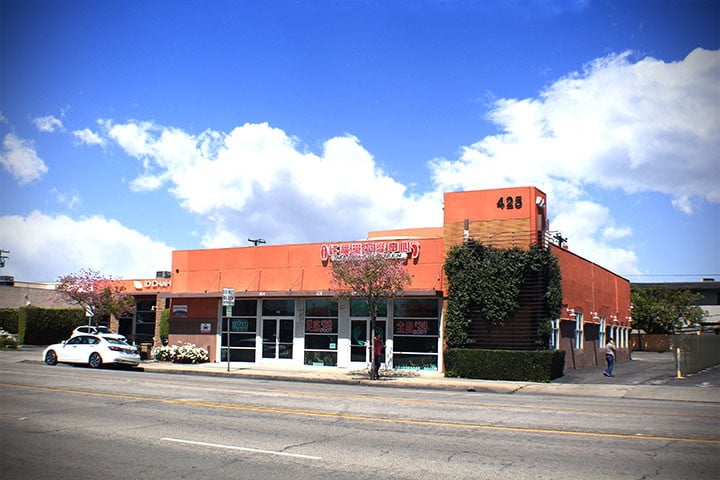 425 W Valley Blvd, San Gabriel, CA à louer - Photo de l’immeuble – Image 2 sur 5