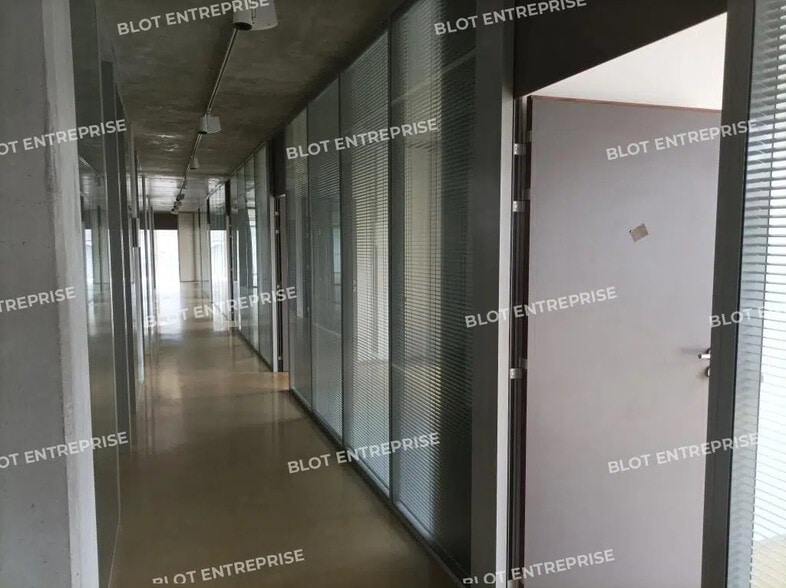 Bureau dans Nantes à louer - Photo de l’immeuble – Image 3 sur 7