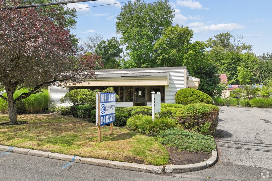 474 Lexington Ave, Mount Kisco, NY à louer - Photo de l’immeuble – Image 1 sur 8