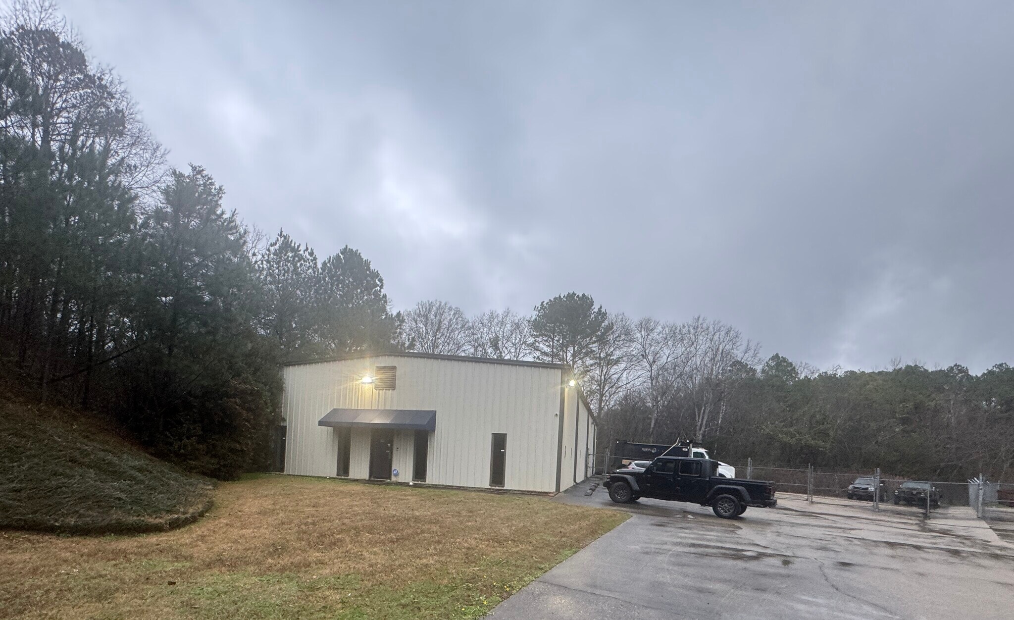 3057 Mountainview Way, Bessemer, AL à louer Photo de l’immeuble– Image 1 sur 8