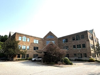 Plus de détails pour 3000 Westhill Dr, Wausau, WI - Bureau à vendre