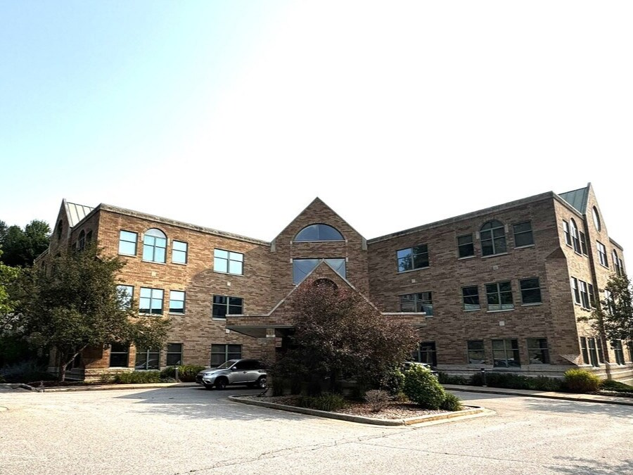 3000 Westhill Dr, Wausau, WI à vendre Photo principale– Image 1 sur 19