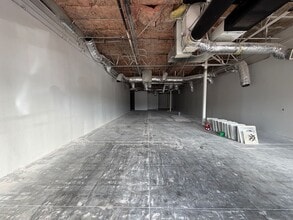 1600-1750 N Buffalo Dr, Las Vegas, NV à louer Photo intérieure– Image 1 sur 9