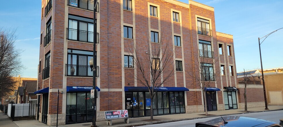 856 W 35th St, Chicago, IL à vendre - Photo de l’immeuble – Image 2 sur 2