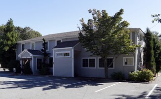 Plus de détails pour 89 S Main St, Centerville, MA - Bureau à louer