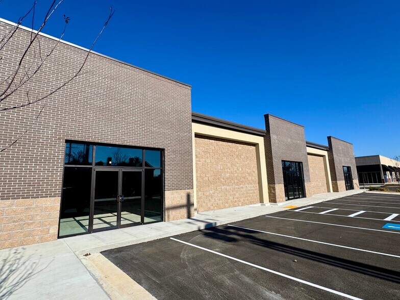 1496 Chester Ave, Springdale, AR à louer - Photo de l’immeuble – Image 3 sur 13