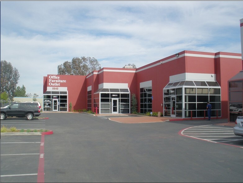 8830 Miramar Rd, San Diego, CA à louer - Photo de l’immeuble – Image 3 sur 8