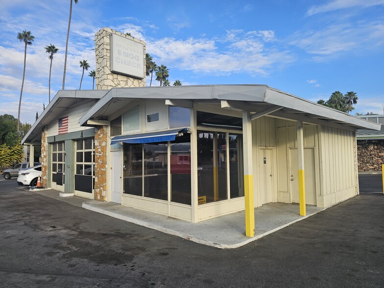 1540-1546 Harbor Blvd, Fullerton, CA à louer - Photo de l’immeuble – Image 2 sur 21