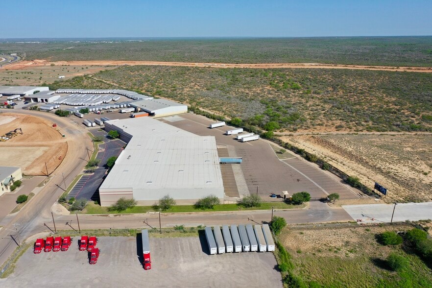 1629 World Trade Center Loop, Laredo, TX à louer - Aérien – Image 3 sur 23