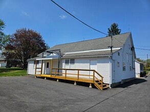 2824 Freemansburg Ave, Easton, PA à louer Photo intérieure– Image 2 sur 5