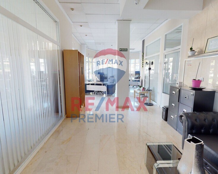 Local commercial dans L'Alfàs del Pi, Alicante à vendre - Photo intérieure – Image 3 sur 25