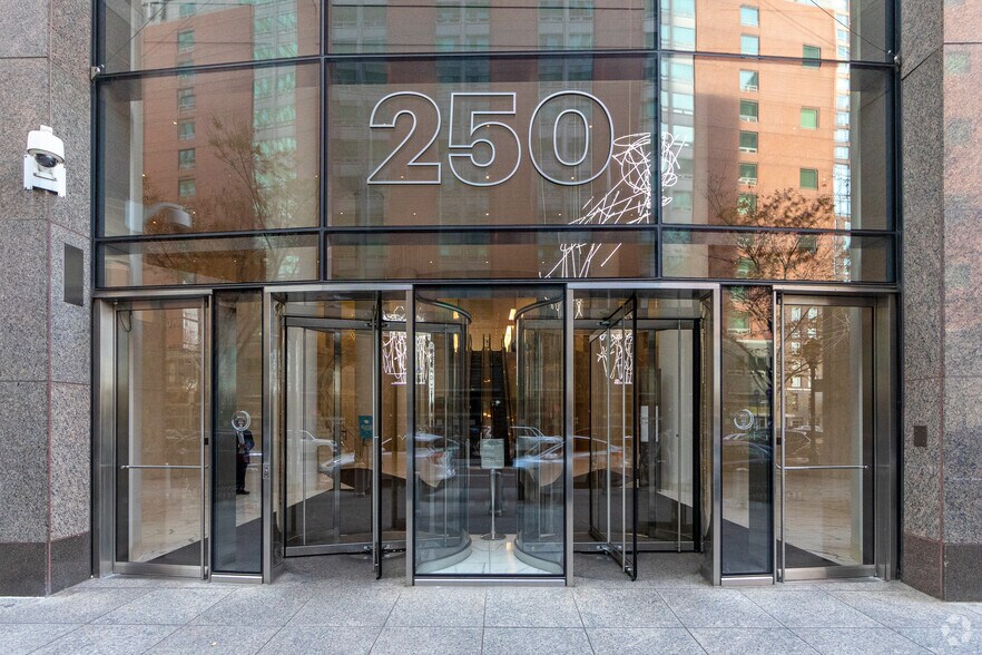 250 Vesey St, New York, NY à louer - Photo de l’immeuble – Image 3 sur 7