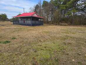 30 Vanick Rd rd, Riverside, AL à louer Photo de l’immeuble– Image 2 sur 6