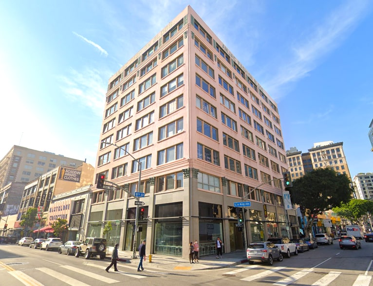 120 E 8th St, Los Angeles, CA à louer - Photo de l’immeuble – Image 3 sur 36