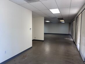 3360 Flair Dr, El Monte, CA à louer Photo intérieure– Image 1 sur 4