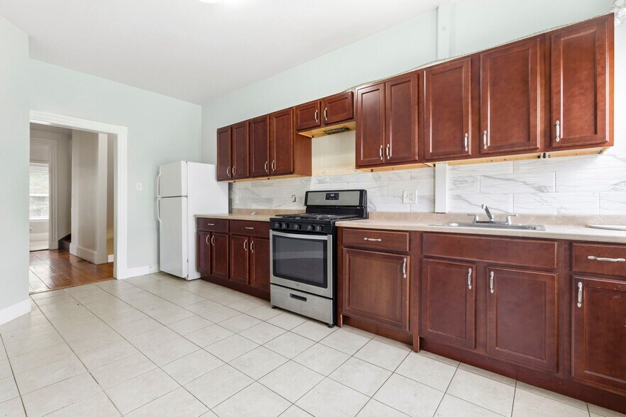 31-33 Lothrop St, Boston, MA à vendre - Photo de l’immeuble – Image 2 sur 17