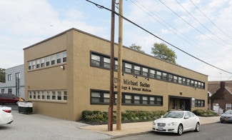 Plus de détails pour 100 Veterans Blvd, Massapequa, NY - Bureau à louer
