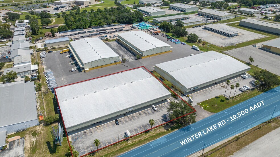 3204 Winter Lake Rd, Lakeland, FL à louer - Photo de l’immeuble – Image 1 sur 4