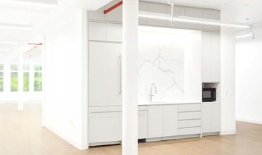 6 E 46th St, New York, NY à louer Photo intérieure– Image 1 sur 8