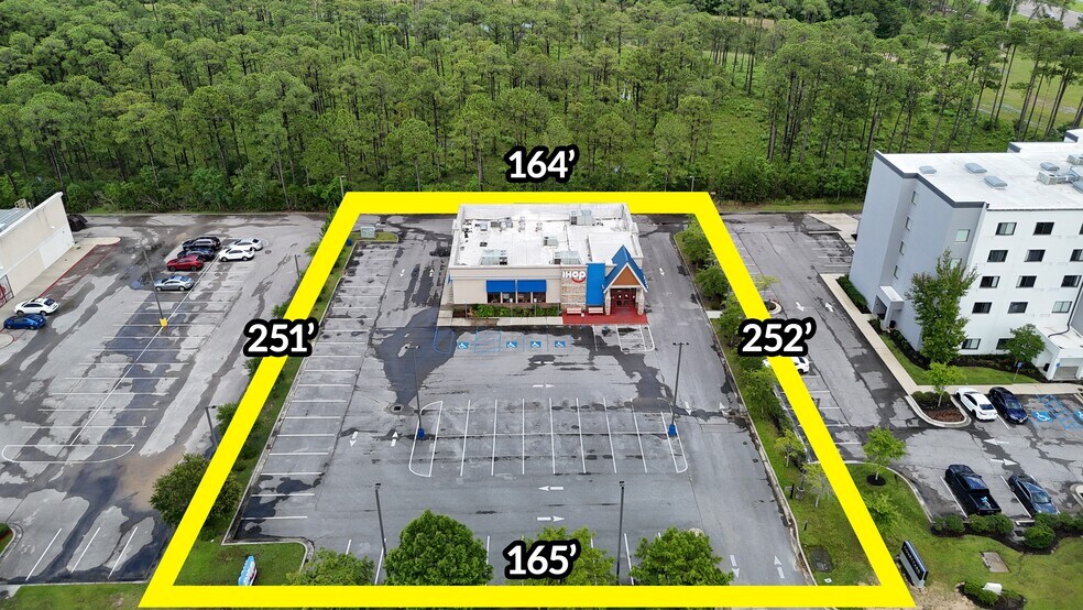 11475 Cinema Dr, Diberville, MS à vendre - Photo de l’immeuble – Image 2 sur 14