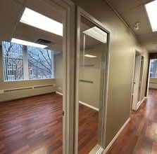 111 2 Ave S, Saskatoon, SK à louer Photo intérieure– Image 2 sur 4
