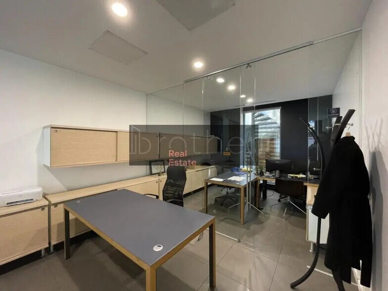 Bureau dans Bordeaux à louer - Photo de l’immeuble – Image 2 sur 7