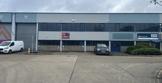 Plus de détails pour Streatham Rd, Mitcham - Industriel/Logistique à louer