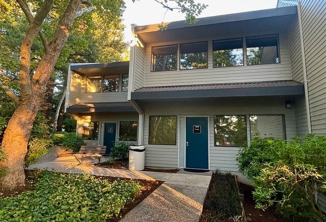 7420 SW Hunziker Rd, Tigard, OR à vendre - Photo de l’immeuble – Image 3 sur 15