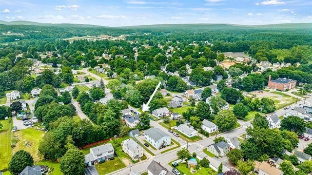 11 Cleveland St, Rochester, NH à vendre - Photo de l’immeuble – Image 2 sur 35