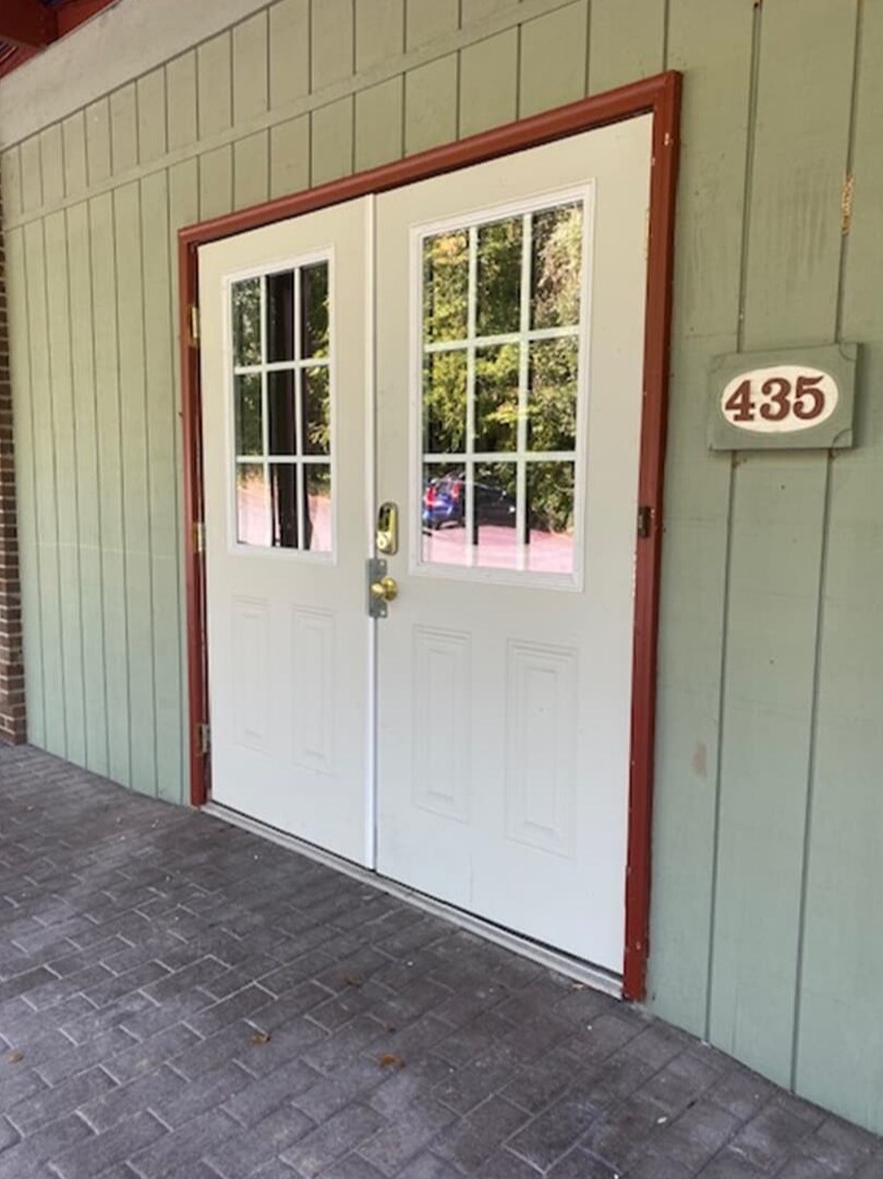 2700 S Roan St, Johnson City, TN à louer Photo intérieure– Image 1 sur 15