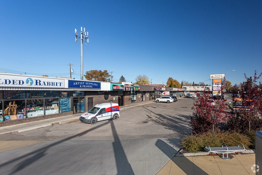 10110-10120 149th St NW, Edmonton, AB à vendre - Photo de l’immeuble – Image 2 sur 4