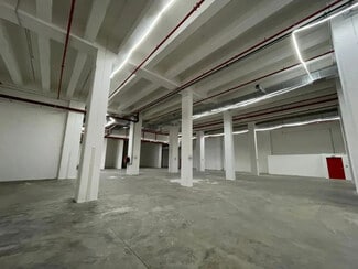 Plus de détails pour Industriel/Logistique à louer