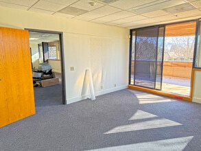 50 Professional Center Dr, Rohnert Park, CA à louer Photo intérieure– Image 2 sur 6