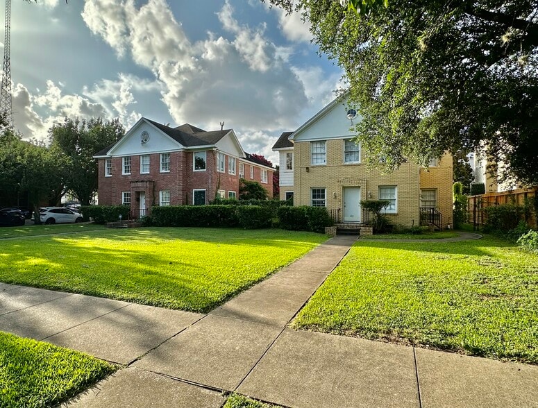 422-426 Lovett Blvd, Houston, TX à vendre - Photo principale – Image 1 sur 3