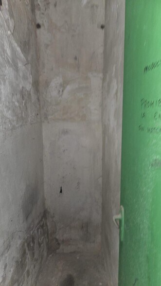 View Photo
