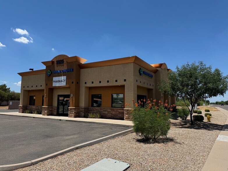 5959 E Southern Ave, Mesa, AZ à louer - Photo de l’immeuble – Image 1 sur 3
