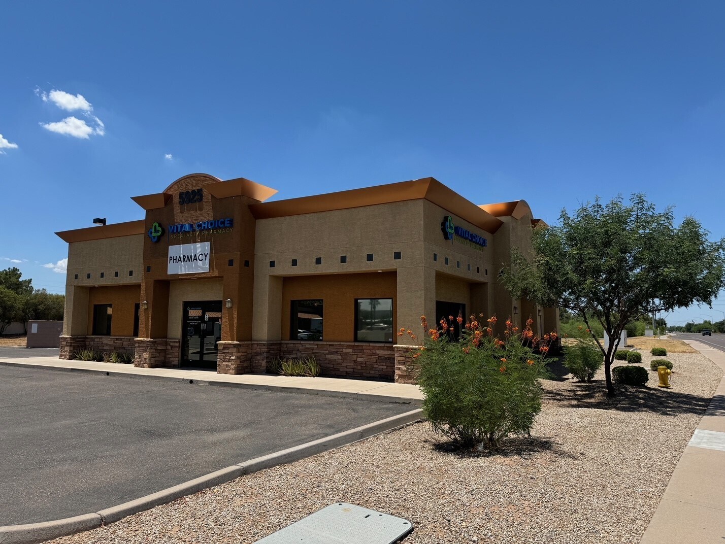 5959 E Southern Ave, Mesa, AZ à louer Photo de l’immeuble– Image 1 sur 4