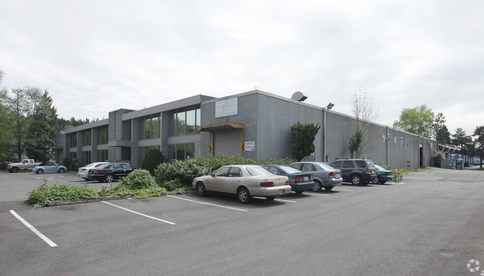 8655 S 208th St, Kent, WA à vendre - Photo principale – Image 1 sur 3