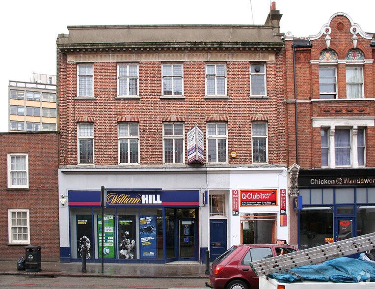 61-63 Wandsworth High St, Londres à louer - Photo de l’immeuble – Image 2 sur 2